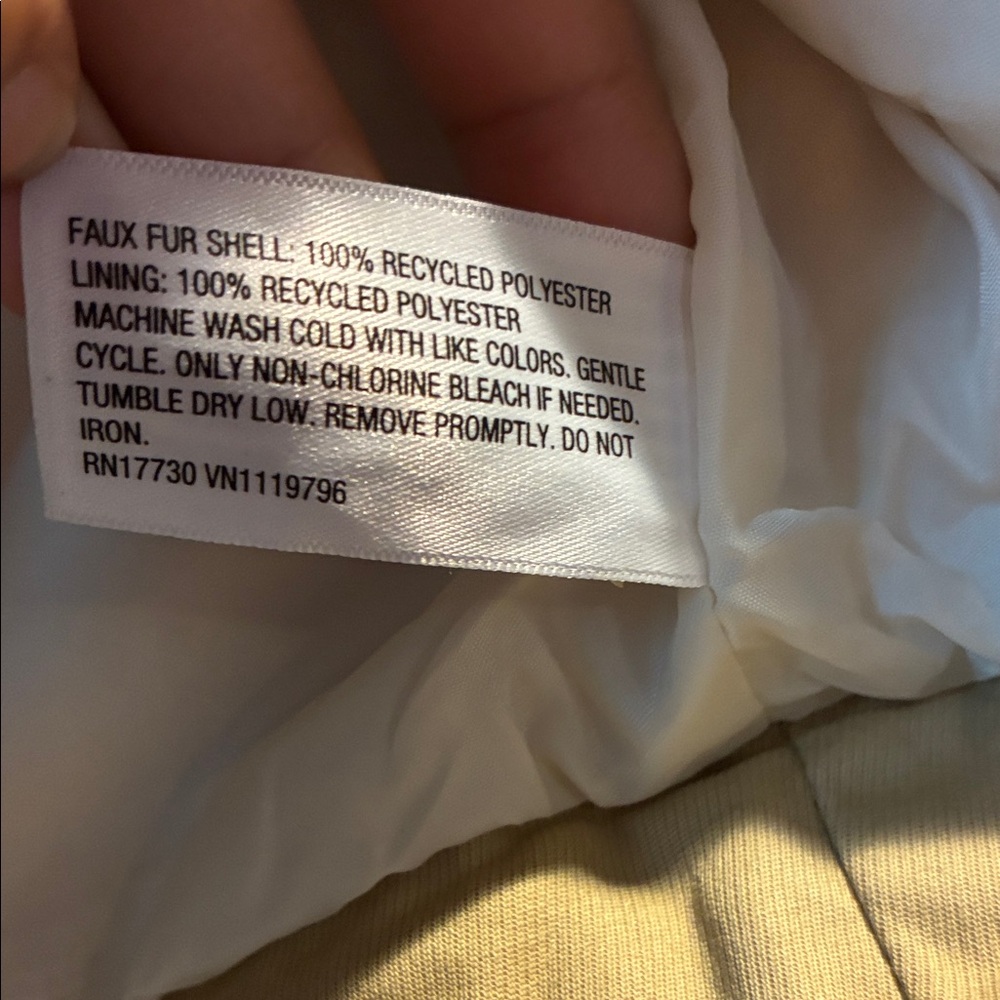 Universal Thread Off-White Teddy Jacket - Picture 10 of 10